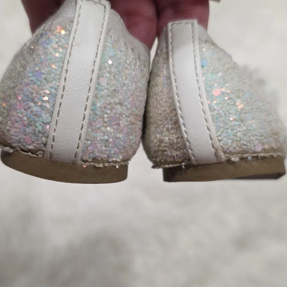 Sugar Kids Sparkly White Dress Shoes. Size 10